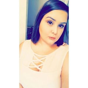 Meet your Posher, Janna